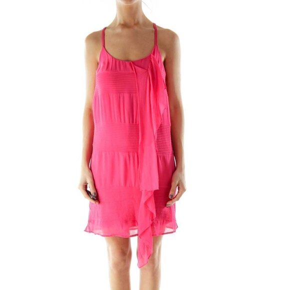 Madison Marcus Dresses & Skirts - Madison Marcus Pink Ribbed Detail Cocktail Dress